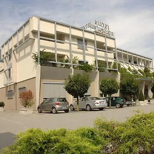 Salyut Hotel